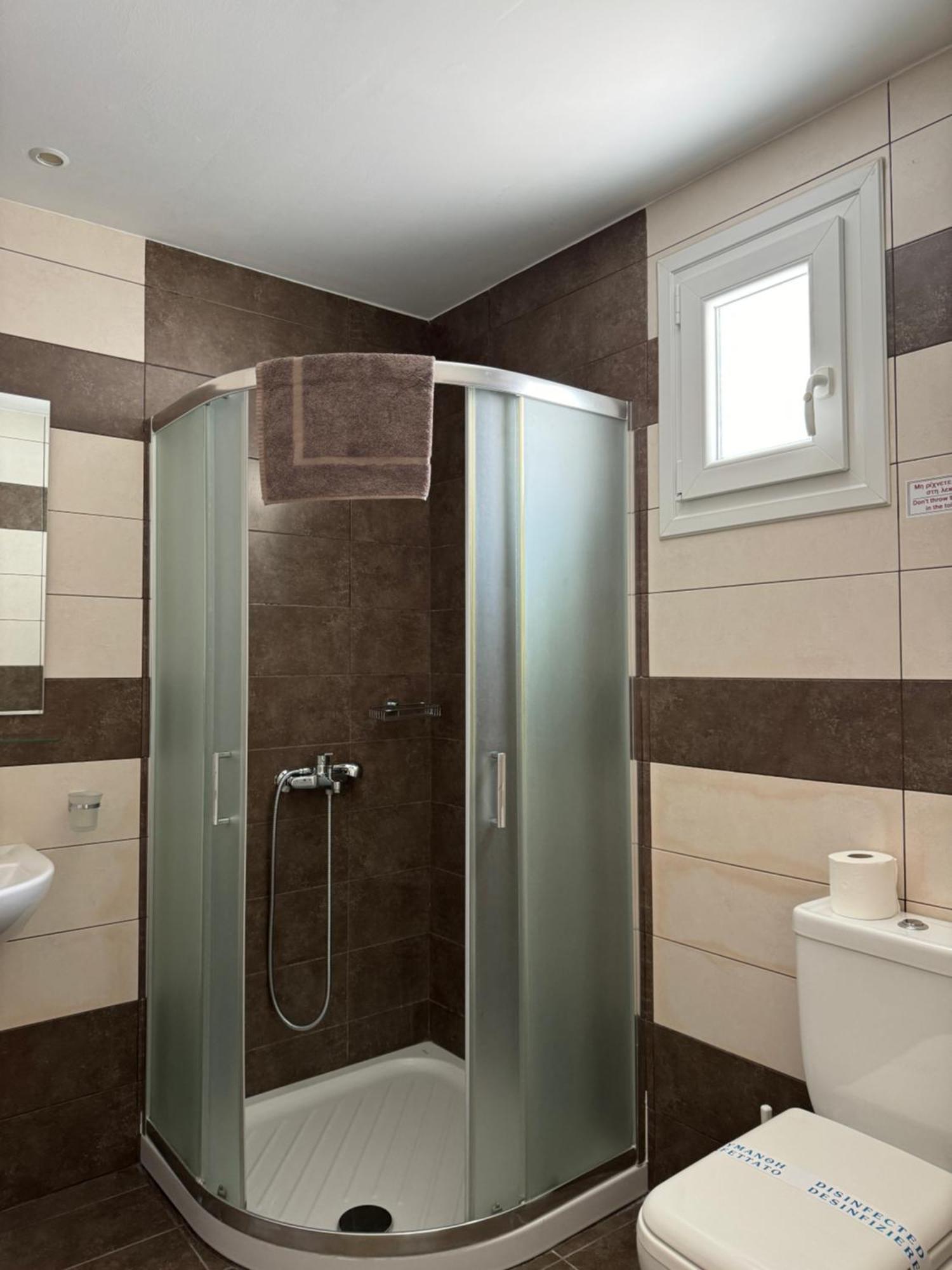 Aelia Rooms & Apartments Chora  Exterior photo