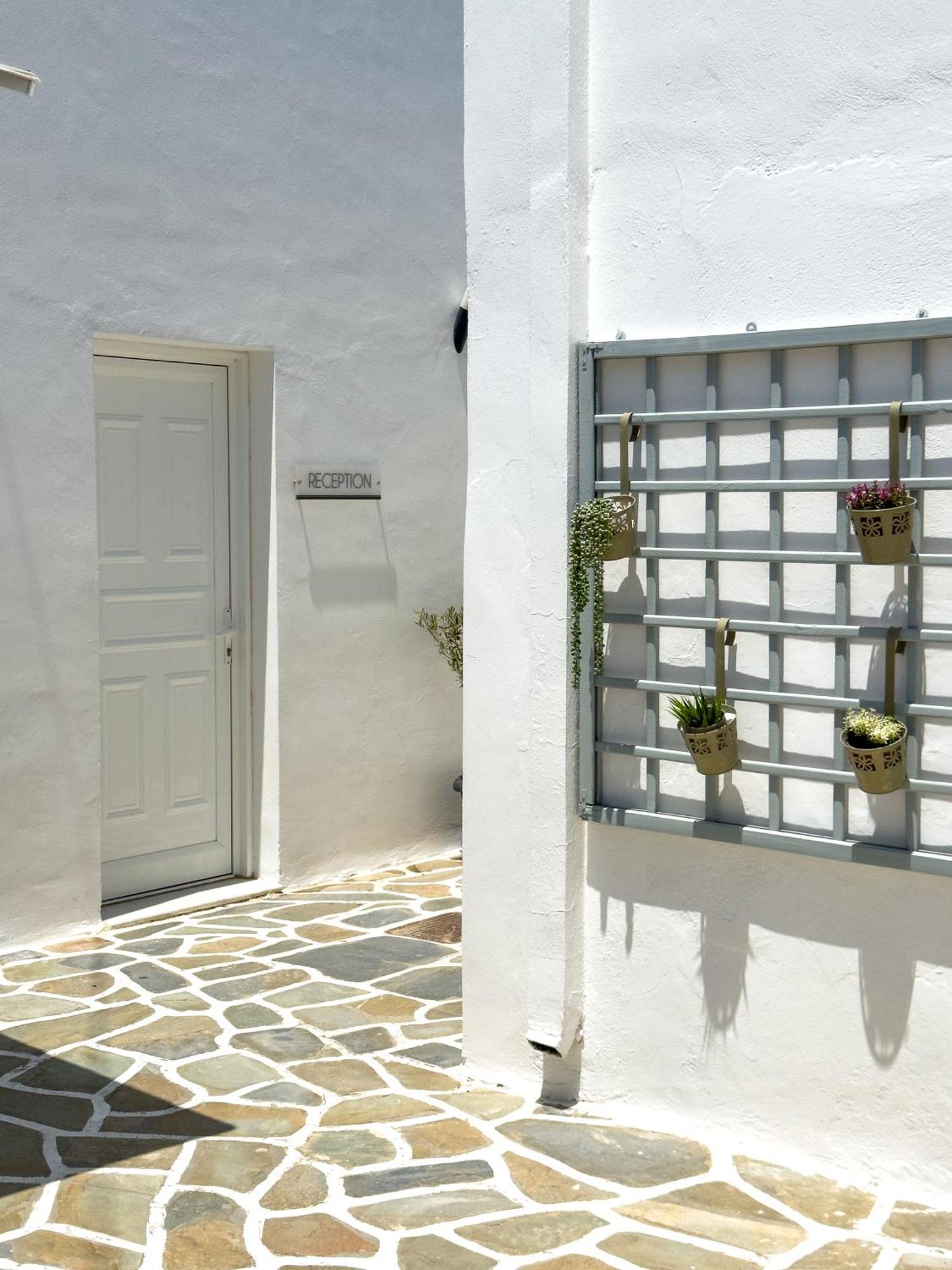 Aelia Rooms & Apartments Chora  Exterior photo