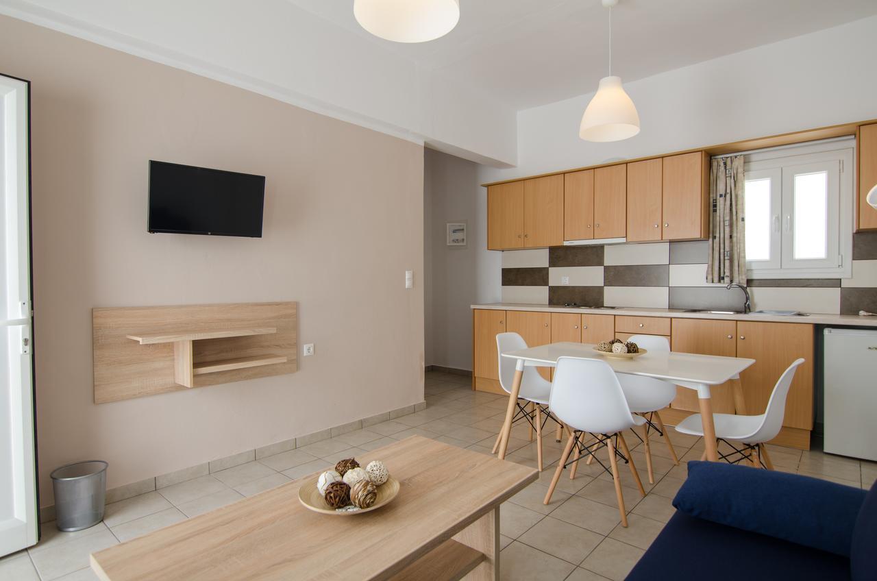Aelia Rooms & Apartments Chora  Exterior photo