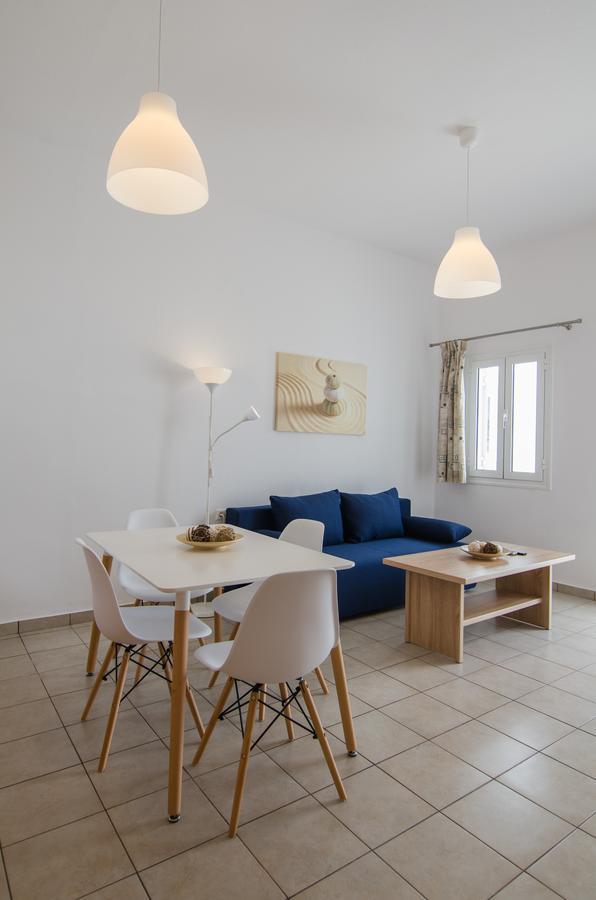 Aelia Rooms & Apartments Chora  Exterior photo